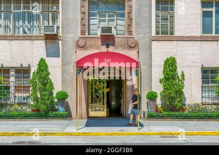 320 Central Park West, Ardsley, progettato da Emery Roth in stile Art Deco, costruito nel 1931. Nell'Upper West Side/Central Park West Historic District. Foto Stock