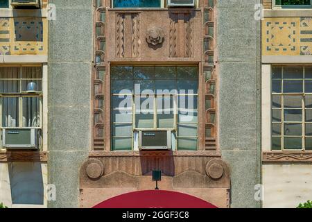 320 Central Park West, Ardsley, progettato da Emery Roth in stile Art Deco, costruito nel 1931. Nell'Upper West Side/Central Park West Historic District. Foto Stock