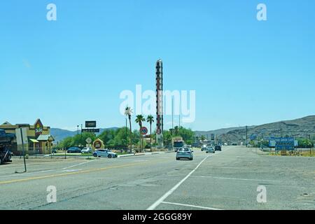 Termometro gigante a Baker, California Foto Stock