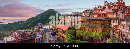 Vista dall'alto della vecchia strada di Jiufen a Taipei Taiwan Foto Stock