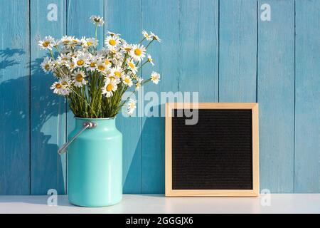 Lettera B o lettera P, nero (TiN Foto stock - Alamy