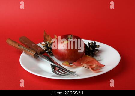 Felice giorno del Ringraziamento composizione su sfondo rosso Foto Stock