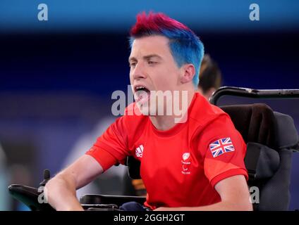 David Smith della Gran Bretagna compete nell'individuale - BC1 Gold Medal Match contro il Chew Wei Lun della Malesia alla palestra Ariake durante il giorno otto dei Giochi Paralimpici di Tokyo 2020 in Giappone. Data foto: Mercoledì 1 settembre 2021. Foto Stock