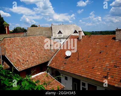 Tetti di Szentendre in Ungheria paese Foto Stock