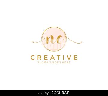 NC monogramma di bellezza del logo femminile e design elegante del logo, logo di scrittura a mano della firma iniziale, matrimonio, moda, floreale e botanico con creativo Illustrazione Vettoriale