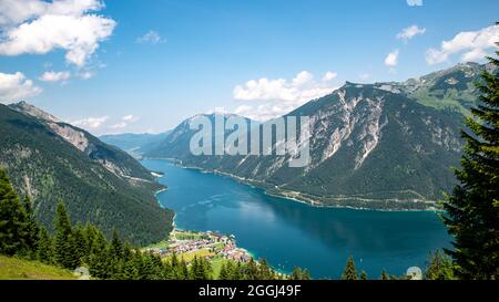 Splendida vista su Achensee Tirolo Foto Stock