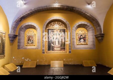 CUZCO, PERÙ - 23 MAGGIO 2015: Interno del convento Santo Domingo a Cuzco, Perù. Foto Stock