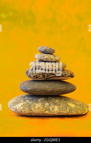 Mucchio di ciottoli, immagine icona, equilibrio, ZEN Foto Stock