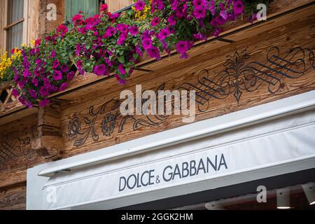 Gstaad, Svizzera - 16 luglio 2020: Negozio di moda Dolce Gabbana a Gstaad Foto Stock