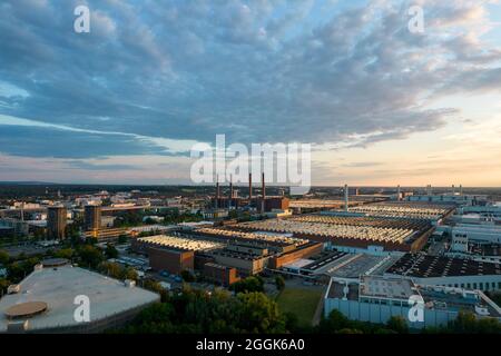 Splendida città tedesca produttrice di auto Wolfsburg Foto Stock