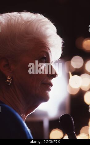 ©1990 retrospettiva di Ann W. Richards, Governatore del Texas dal 1991-1995 come ultimo governatore democratico del Lone Star state. Era parlata, divertente e nota per la sua politica progressista e femminismo. Foto Stock