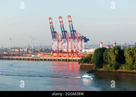 Porto industriale a Zeebrugge, Belgio, Europa Foto Stock