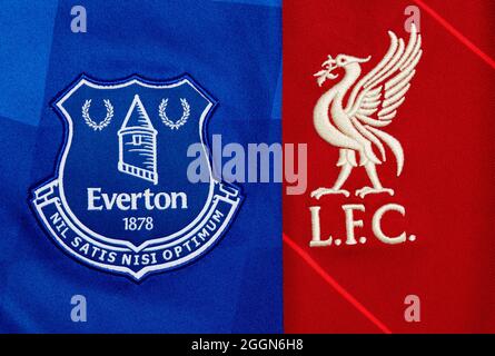 Primo piano della cresta del Liverpool & Everton club Foto Stock