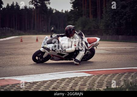 10-05-2021 Lituania, pilota Kaunas MotoGP, motociclista in moto veloce. Foto Stock