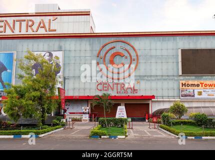 Centro commerciale chiuso con vista esterna dell'area di Kolkata Rajarhat in India Foto Stock