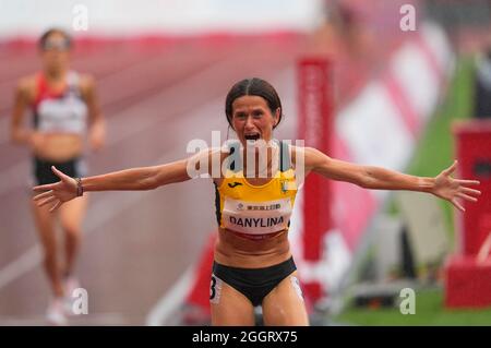 Tokyo, Giappone. 3 settembre 2021. Tokyo, Giappone. 3 settembre 2021. 3 settembre 2021: Liudmyla Danilina dall'Ucraina vince l'argento durante l'atletica al Tokyo Paralympics, Stadio Olimpico di Tokyo, Tokyo, Giappone. Kim Price/CSM Credit: CAL Sport Media/Alamy Live News Foto Stock