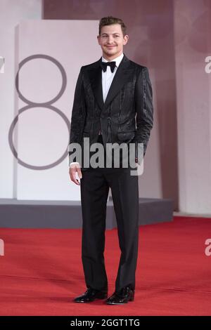 Venezia, Italia. 2 settembre 2021. Tye Sheridan partecipa al Card Counter Premiere e cerimonia di apertura del 78° Festival Internazionale del Cinema di Venezia, il 02 settembre 2021. Photo by Paolo Cotello/imageSPACE/Sipa USA Credit: Sipa USA/Alamy Live News Foto Stock