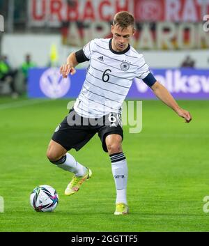 San Gallo, Svizzera. 2 settembre 2021. Calcio: Qualificazione Coppa del mondo Europa, Liechtenstein - Germania, fase del Gruppo, Gruppo J, Matchday 4 a Kybunpark. Giosuè Kimmich di Germania gioca la palla. Credit: Sven Hoppe/dpa/Alamy Live News Foto Stock