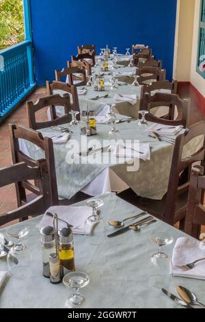MANACA IZNAGA, CUBA - 9 FEBBRAIO 2016: Ristorante in ex residenza coloniale a Manaca Iznaga villaggio vicino Trinidad, Cuba Foto Stock