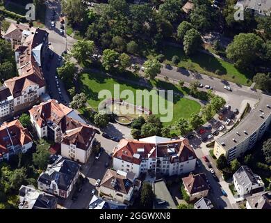 Karlsruhe, Germania. 01 Settembre 2021. Vista aerea (presa da un aereo) Haydnplatz Karlsruhe. Credit: Uli Deck/dpa/Alamy Live News Foto Stock