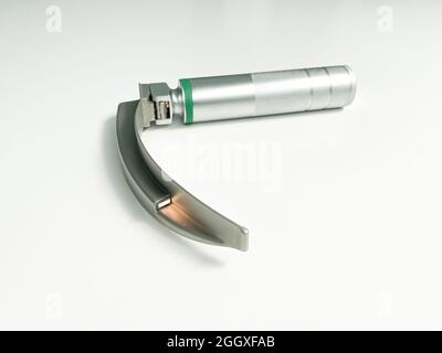 Laryngoscope, uno strumento medico per l'intubazione Foto Stock