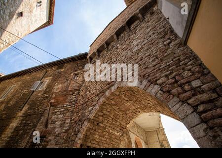 Perugia, Italia. 16 aprile 2019. Perugia, Italia, la città medievale Credit: Independent Photo Agency/Alamy Live News Foto Stock