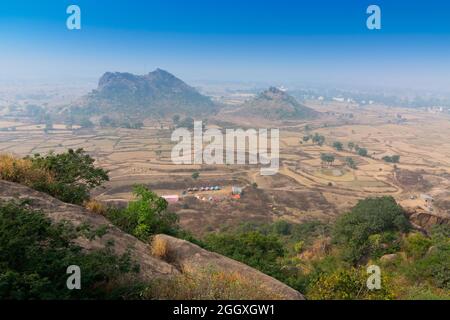 Kathurin è una collina che è un'attrazione turistica statale dell'India di 14.524 abitanti, situata nel distretto di Purulia, nello stato federato del Bengala Occidentale. Vista di Purulia. Foto Stock