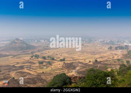 Kathurin è una collina che è un'attrazione turistica statale dell'India di 14.524 abitanti, situata nel distretto di Purulia, nello stato federato del Bengala Occidentale. Vista di Purulia. Foto Stock