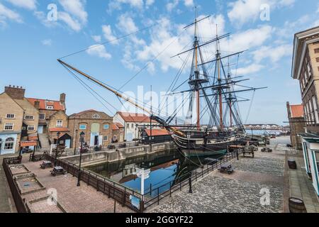 Si tratta dell'alta nave vittoriana a 3 alberi della Royal Navy Frigate Trincomalee del 1817 completamente restaurata presso il Royal Navy Museum di Hartlepool Foto Stock