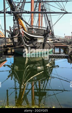 Si tratta dell'alta nave vittoriana della Royal Navy Frigate Trincomalee del 1817 completamente restaurata al museo Royal Navy di Hartlepool Foto Stock