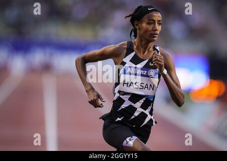 Bruxelles, Belgio. 3 settembre 2021. SIFAN Hassan dei Paesi Bassi compete durante la finale femminile del miglio alla World Athletics Wanda Diamond League a Bruxelles, Belgio, 3 settembre 2021. Credit: Zheng Huansong/Xinhua/Alamy Live News Foto Stock