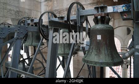 Campana nella chiesa, campanile di San Dominius, Spalato, Croazia Foto Stock