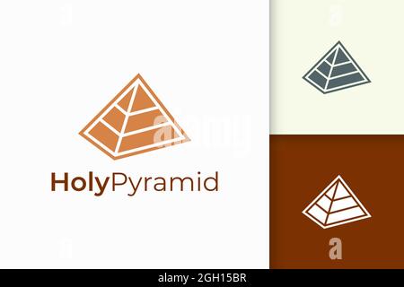 Logo Triangle Pyramid in forma semplice e moderna per aziende tecnologiche Illustrazione Vettoriale