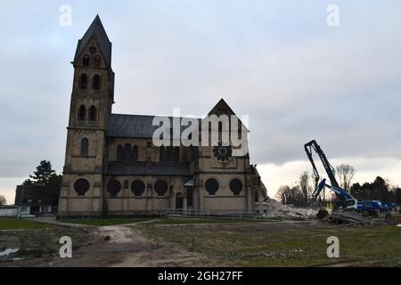 IMMERRATH, GERMANIA - 08 gennaio 2018: Una bella vista di una chiesa in Immerrath, Germania Foto Stock