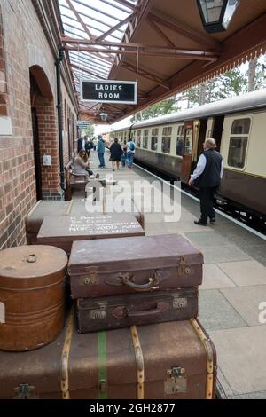 deposito bagagli alla stazione - GWSR - Gloucestershire Warwickshire Steam Railway Foto Stock