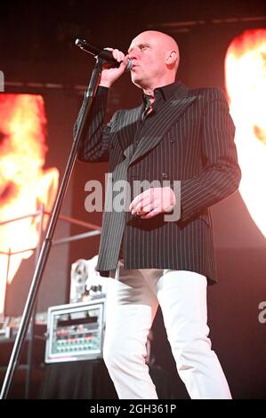 4 settembre 2021, Sheffield, South Yorkshire, U.K: Heaven 17 in esecuzione a Sheffield City Hall , UK , 04.09.2021 (Credit Image: © Robin Burns/ZUMA Press Wire) Foto Stock