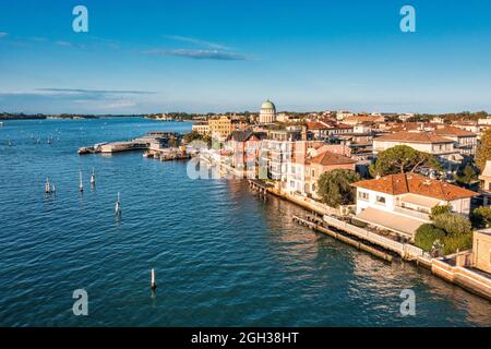 Veduta aerea dell'isola di Lido de Venezia a Venezia. Foto Stock