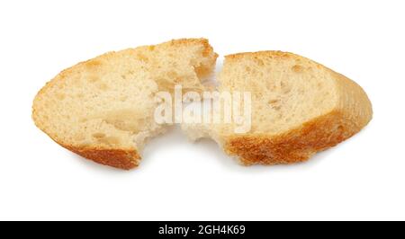 Spezzata fetta di pane isolata su sfondo bianco Foto Stock