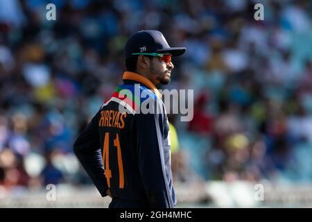 Sydney, Australia, 27 novembre 2020. Shreyas Iyer of India durante la partita di cricket Dettol ODI Series tra Australia e India al Sydney Cricket Ground il 27 novembre 2020 a Sydney, Australia. Credit: Steven Markham/Speed Media/Alamy Live News Foto Stock