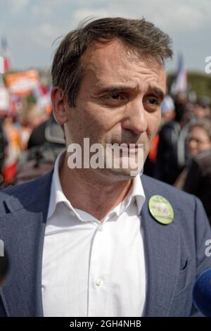 Parigi, Francia. 4 settembre 2021. Ritratto du leader du parti nazionaliste franca Les Patriotes Florian Philippot durante la manifestazione. Foto Stock