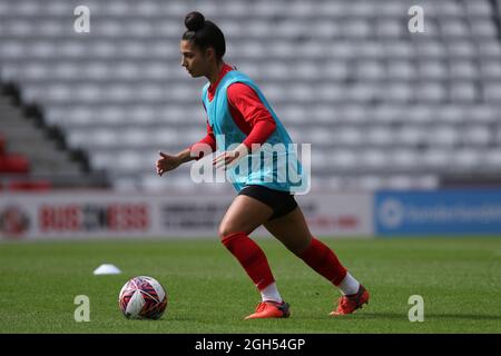 SUNDERLAND, REGNO UNITO. IL 5 SETTEMBRE Maria Farrugia di Sunderland si riscalda durante la partita di campionato femminile fa tra Sunderland e Blackburn Rovers allo Stadio delle luci di Sunderland domenica 5 settembre 2021. (Credit: Will Matthews | MI News) Credit: MI News & Sport /Alamy Live News Foto Stock