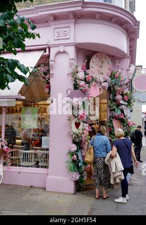 Peggy Porschen negozio di dolci a Kings Road, Chelsea, Londra, Regno Unito Foto Stock