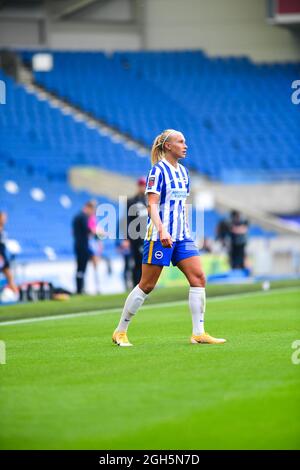 Emma Koivisto (2 Brighton) durante la fa Womens Super League Brighton e Hove Albion contro West Ham United all'Amex - Brighton-Inghilterra Foto Stock