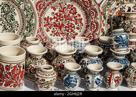 Sibiu City, Romania - 05 settembre 2021. Tradizionale mercato rumeno della ceramica artigianale alla fiera vasai di Sibiu, Romania Foto Stock