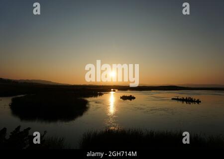 Loch Leven Perthshire RSPB riserva tramonto Foto Stock