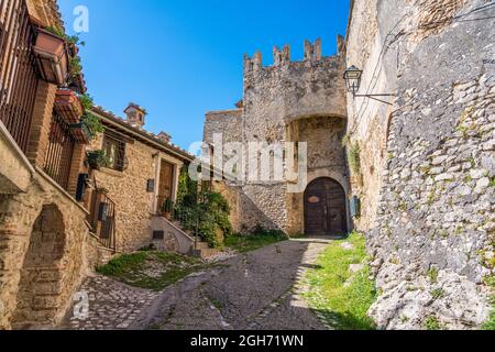 Vista panoramica a Palombara Sabina, bellissima cittadina in provincia di Roma, Lazio, Italia. Foto Stock