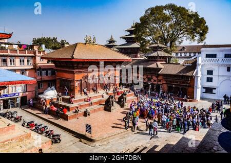 Tempio di Nava Jogini in piazza Maru Tol, Kathmandu, prima del terremoto del 2015 in Nepal Foto Stock