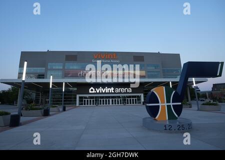 Vista generale della Vivint Smart Home Arena, domenica 5 settembre 2021, a Salt Lake City. Il locale ospita lo Utah Jazz of the NBA. Foto Stock