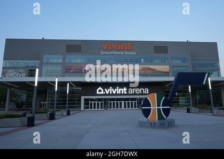 Vista generale della Vivint Smart Home Arena, domenica 5 settembre 2021, a Salt Lake City. Il locale ospita lo Utah Jazz of the NBA. Foto Stock