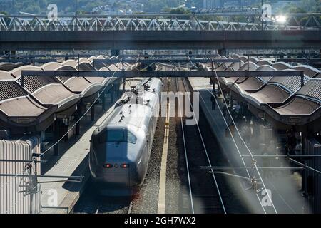 Vista aerea dei treni sulle tracce della stazione centrale di Oslo, Oslo Norvegia Foto Stock